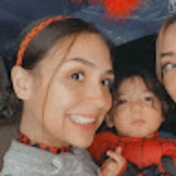 Meet your Posher, Ariel - Picture 1 of 1